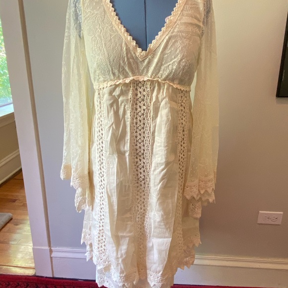 Free people cream colored lace dress - Picture 2 of 9